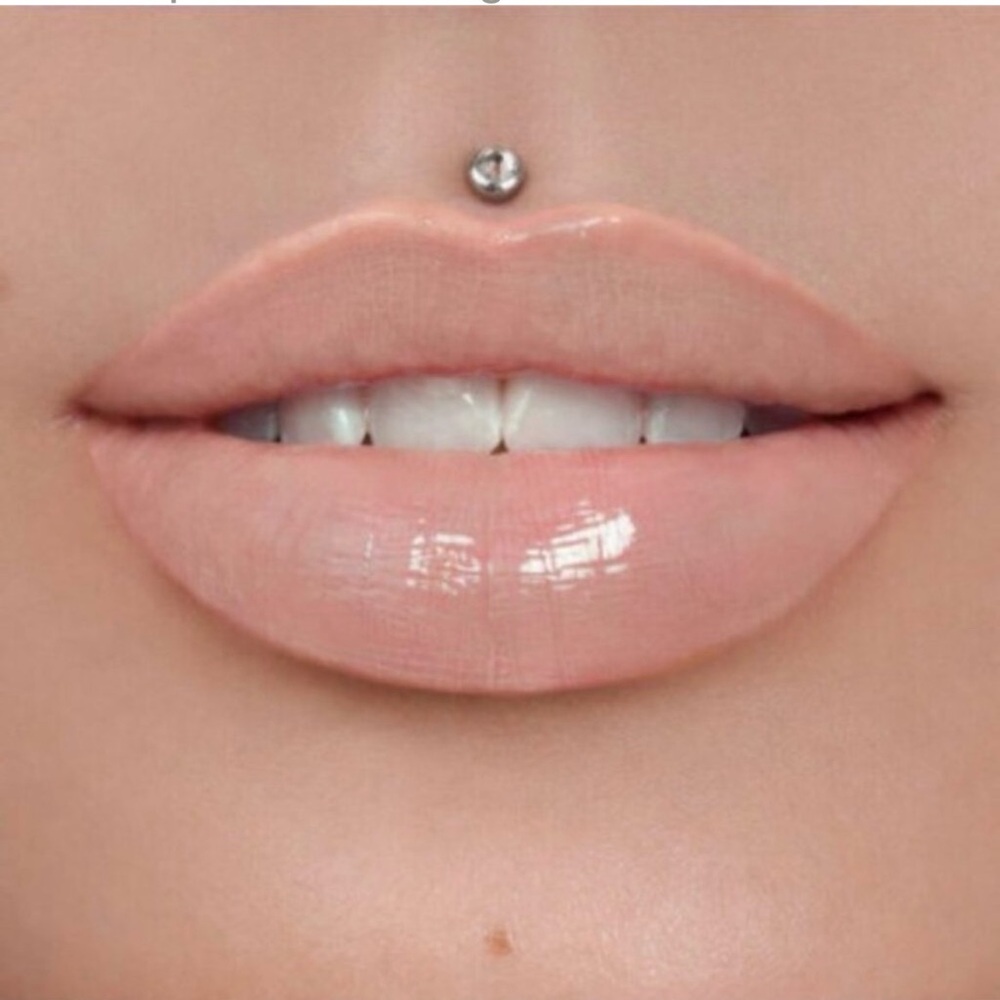 LEGENDS ONLY New in Box Jeffree Star The Gloss Sheer Nude Sold Out lip gloss